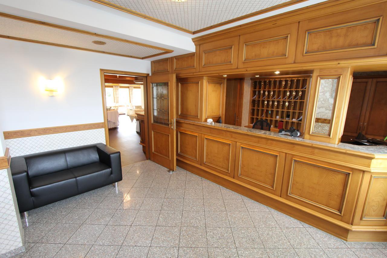 Gaestehaus Am Kurpark 빌린겐슈베닝겐 외부 사진